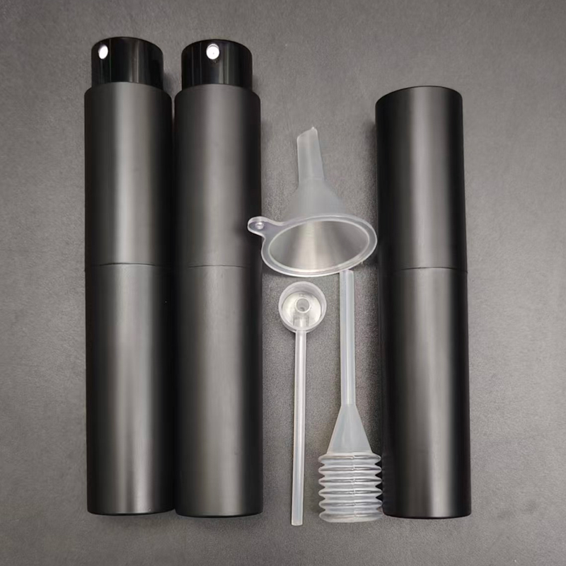 Oud Perfume Spray - 6-piece perfume travel set with refillable