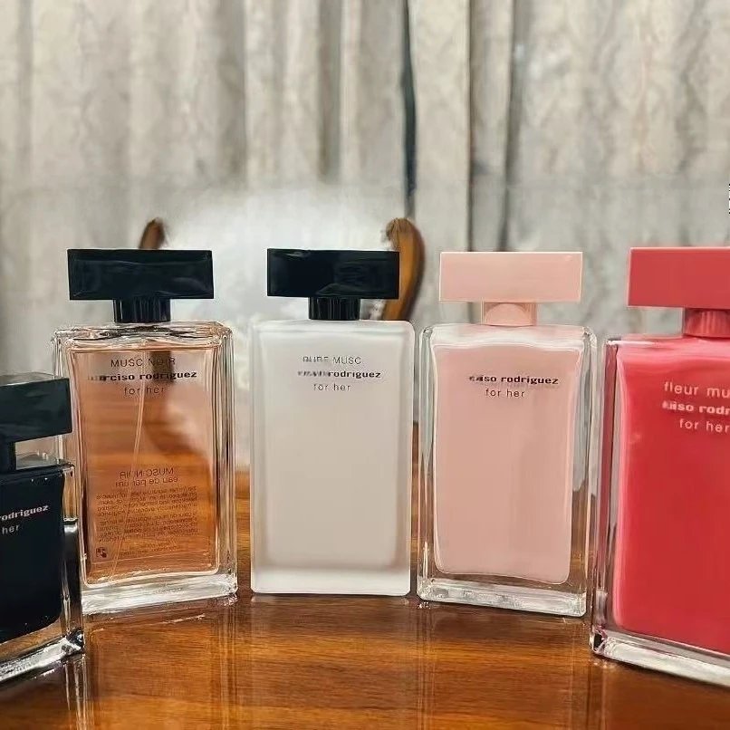 Elegant Musk Floral Eau de Toi - Perfume Floral Fragrance review and price