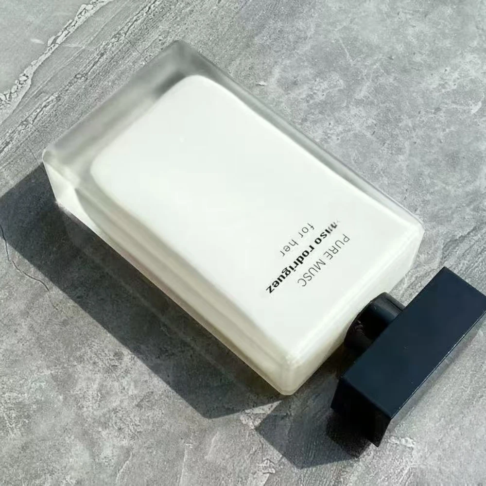 Elegant Musk Floral Eau de Toi - Perfume Floral Fragrance review and price